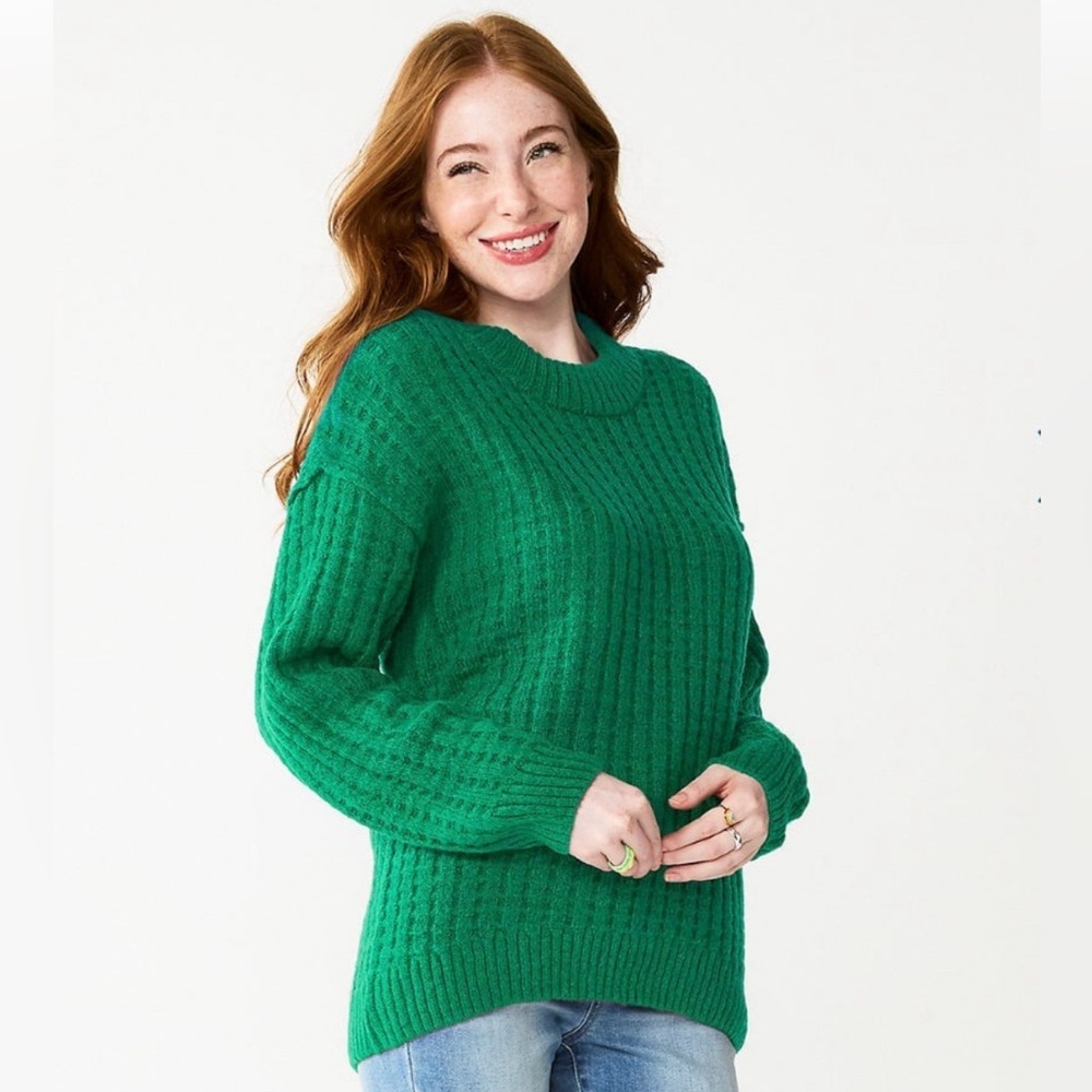 NWOT Juniors' SO® Slouchy Crewneck Sweater (roomy) MEDIUM